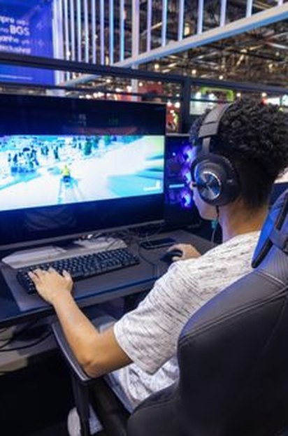 help F8bet
